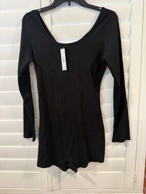 PINK Victoria's Secret Black Ribbed Long-Sleeve Scoop Romper